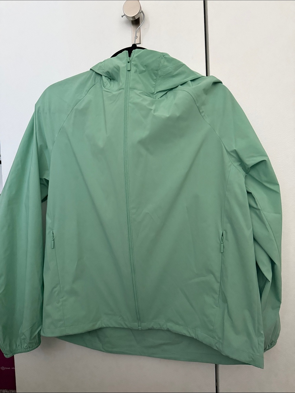 Uniqlo Mint Green Hooded Rain Jacket - Men